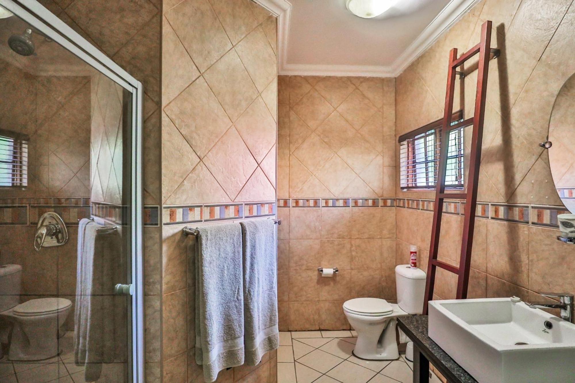Sunset Ridge Guest House Rustenburg Exterior foto